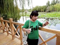 曝光宁夏红寺堡的母狗索雷芳，背着她老公给别人当母狗