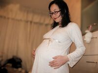 不知道被操了多少次，shelly从少妇变成了大肚子孕妇