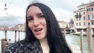 Eva deepthroats a stranger in Venice's risky public - horny69rabbits' hottest xxx!