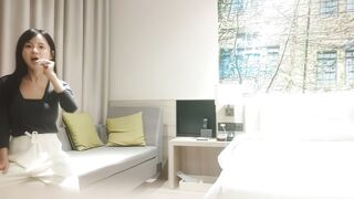 【AI增强】利哥探花精品作之纯素颜学妹第1部0103仅一场正经素颜学生妹青涩没有风尘味听译字幕4K增强版