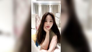 ♦️天然核弹爆乳女神！揉奶诱惑【炸土豆】完美颜值~淫液拉丝跳蛋自慰 1(5V)