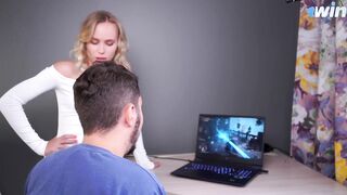 Nerdy stepbrother discovers pussy, gets face sat by steaming stepsister - cum-soaked