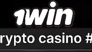 A personagem Spider Gwen descobre um brinquedo erótico único em sua aventura.