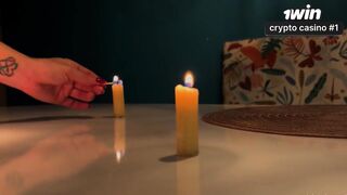 Sexo romântico e apaixonado de um casal verdadeiro termina com uma gozada dentro.