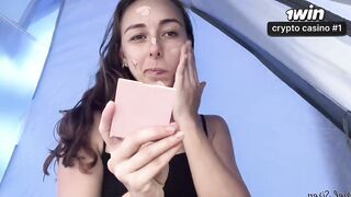 Ele gozou dentro da minha bucetinha no vlog de acampamento - vídeo quente de sexo!