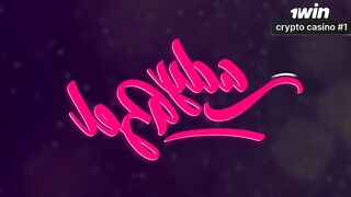 Morena de bunda grande dançando reggaeton e funk em vídeo pornô super quente!