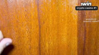 Ele não teve pena e me fodeu com força - o melhor pornô XXX!