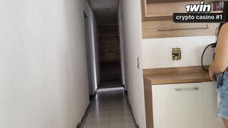 Decidi arriscar e fazer sexo com o amigo do meu marido enquanto ele tomava banho!