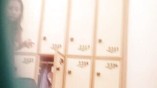 #洗浴房偷拍 大奶子