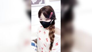 ✅最强甜美骚萝莉『初夏柚子』真实勾引外卖干屄，白皙酥胸无套啪啪，真的骚货，小萌妹居然这么反差