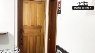 Meu namorado saiu e seu amigo veio me satisfazer deliciosamente - o melhor XXX!