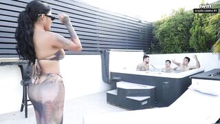 Horny folks smash her holes, double and triple anal, super-hot slut.