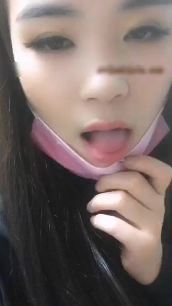 大胆二嫂和闺蜜3龙2凤5P大战真担心二嫂这单薄的身子骨受不了对白清晰