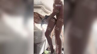 ✨推特新晋肌肉猛男「北门玩家」母狗情人节正牌废物男友没把她操舒服，15号一大早就主动带着昨晚的粉色女仆情趣来找我，当然要狠狠爆肏