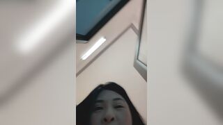 5_6321179849452951757