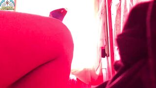 红房里和风韵犹存短发少妇缠绵