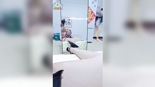 厦门巨乳人妻，和老公爱爱流出，身材超级美