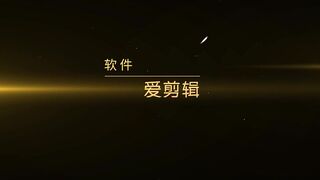 ⚫️冒死终于干了一直想干的事，大白天爬天窗俯视偷拍漂亮表姐洗澡