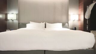 bbs2048_org出品@【AI高清2K修复】2021_4_6，【小宝寻花】，外围，白虎，一线天，大胸女神穿黑丝，一通操作干