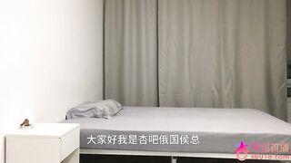 探花侯总❤️今天的黑发老师是上一任女主闺蜜没想到前后两天这对闺蜜先后被我拿下前戏做得很足情绪价值满分