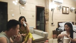 Very fashionable Chinese beauty, looks like a young woman