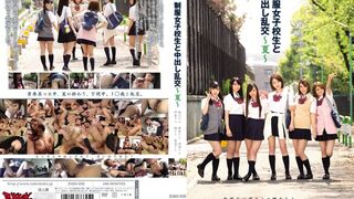 ZUKO (@_@) JAV 破壞版 058 制服女子校生中出大乱交