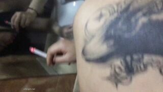 《云盘泄密》哺乳期骚少妇与纹身男真实偸情性爱记录_ (7)