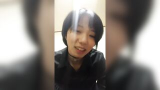 小情侣在家爱爱 漂亮女友上位骑乘很卖力 稀毛鲍鱼粉嫩