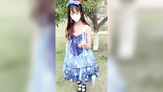 ❤️淫欲反差美少女❤️可爱小loli被哥哥拉到楼梯间爆操 紧张刺激 无套中出内射 小骚夹着精液真空出门 流了一地