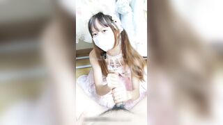 ✅淫欲反差美少女✅镜子前后入粉色洛丽塔小可爱 看着自己被操的样子害羞的不要不要的，母狗小可爱极度反差