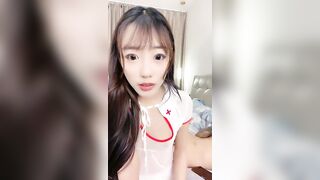 ❤️❤️顶级校花女神【无花果】道具调教~掐脖子狂操~干血崩了！