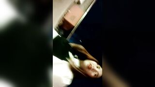 2024.3.9，【站街的研究生】，20岁小伙深夜挑妹子，带回酒店缠绵，鸳鸯浴耐心听话，激情交合高潮阵阵