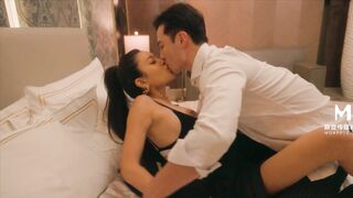 麻豆传媒 MDSR-0004-1《金麟岂是池中物》龙回故乡百穴齐插