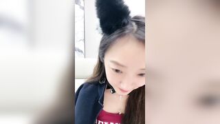 极品尤物颜值女神！新人下海实战！情趣装猫耳朵，翘起美臀吃屌，掰穴舔弄，连体网袜骑乘操