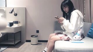 【超清AI画质增强】，3000一炮，【太子探花】，外围女神，神似郑爽，脸蛋精致极品小萝莉，羞涩反差小淫娃