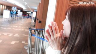 FC2-PPV-4367666 初撮影・顔出し！「えっここでするの！？」なまめかしく妖艶なオフィスレディを漫喫に連れ込み人眼を忍んで絶頂で悶え堕ちながら生中出し！！さらに追撃生中出し！！