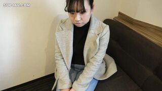 FC2-PPV-4264422 【4K特典付き】【顔出し・中出し】保育士として働く1児のハハに金を貸すのに担保にハメ撮りしたら、 だいぶ淫乱でしたのでメス豚ぶりを晒します