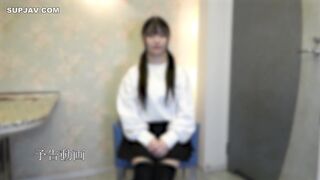 FC2-PPV-4420877 【無】ニーハイ＋ツインテール♡あの天使の笑顔、超絶可愛いゆみちゃんとの2回中出しハメ撮りSEX！欲求不満の剛毛おマ〇コをイカせまくり！※特典高画質版