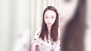 ❤️❤️白虎美穴尤物女神,超级嫩,自己先玩下道具,再操逼,单腿网袜扛起操,爽死了娇喘不断