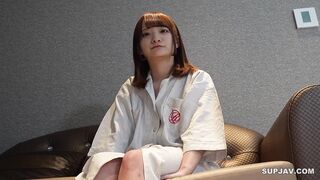 FC2-PPV-4335618 【顔出し】込み上げる絶望感に『うるうる』が止まらない。きもオジに抱かれる1.◯.歳。勢いあまって口内射精、断れずにゴッくん。暴走機関車キモおやじとの我慢勝負