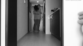 FC2-PPV-4357519 【個撮・玄関開けたら助ファック!]<超美人!巨乳五十路妻>チンポが好きすぎる寝取られ奥様は場所を選ばず即ズボッ!!