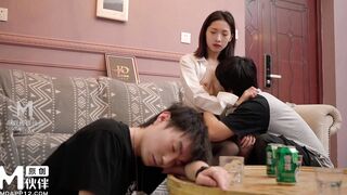 绝对领域 LY-059 请和我的妻子做爱-要想生活过得去头上必须有点绿