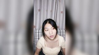 拉拉小姐妹全程露脸深夜跟狼友互动撩骚4小时，舌吻诱惑全程露脸，抠弄骚逼给狼友看，吃骚奶子好诱人真刺激