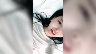❤️❤️豹纹短裙极品小骚货，厨房大战操骚逼，扶腰后入干美臀，转战床上，骑乘位打桩机，粉嫩小骚逼
