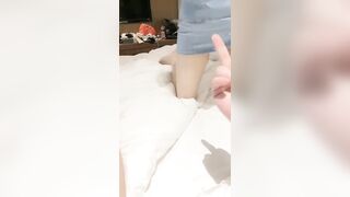 双飞漂亮闺蜜 啊啊哥哥受不了 太难了要伺候好两个骚逼 身材苗条鲍鱼粉嫩 被大哥轮流输出