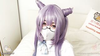 极品网红美少女『柚子猫』✅清纯JK黑丝COS小姐姐，看起来挺文静床上骚出水，一插进来秒变小荡妇