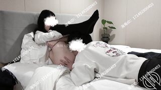 ⚫️⚫️【12月新品】，原创海角大神【06女大】付费无水钻石贴集，高颜值气质反差婊，制服黑丝内射微露脸