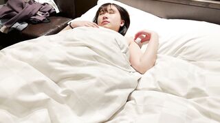 FC2-PPV-4596401 おっとり優しいGカップ美女18歳と初ラブホに大興奮！ コスしたい！要望に巫女きつねコス着させたら似合いまくりやりまくり _2