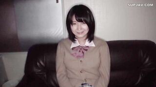 FC2-PPV-4600267 グラドル事務所からオファーかかってる１８歳　柔乳Gカップ美女にパイズリ教えてそのまま中出し