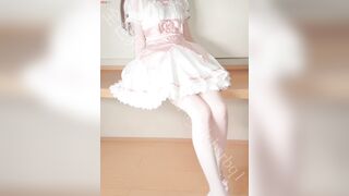 ⚫️【青春无敌】，极品白虎粉穴，反差女神【烧酒sjcbsrbq】推特视图全集，各种制服道具，紫薇喷水，内窥镜看子宫